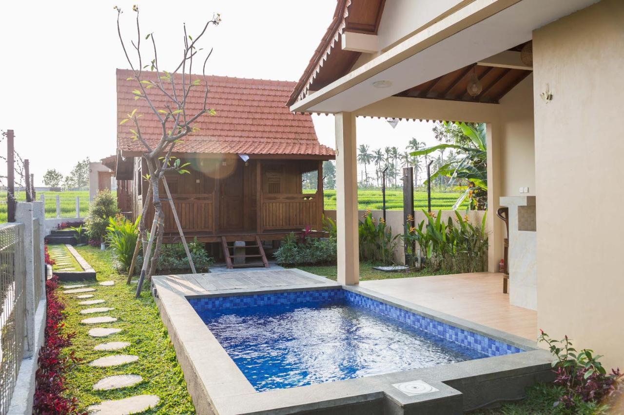 Victory Munggu Hotel Canggu  Exterior photo