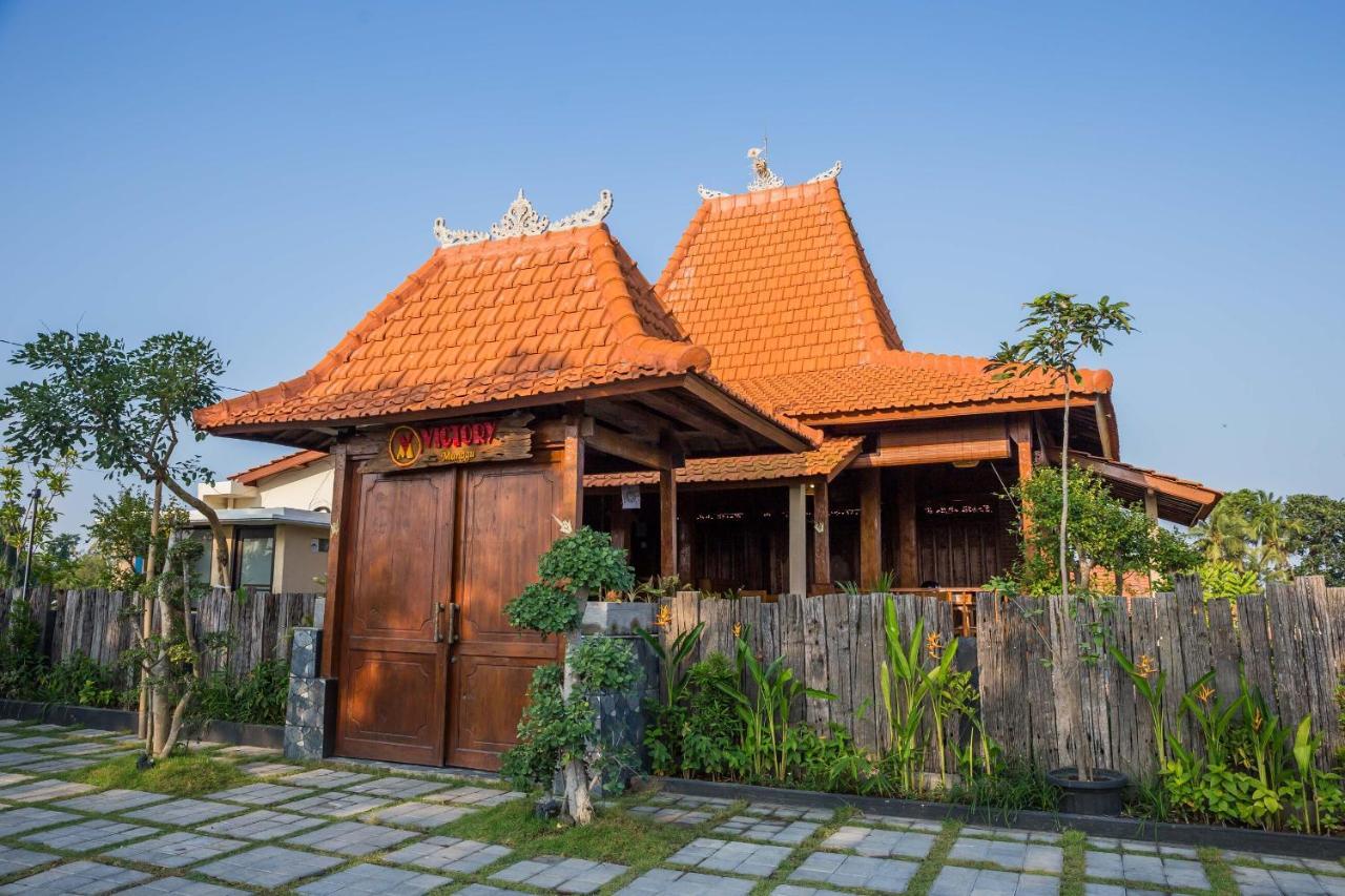 Victory Munggu Hotel Canggu  Exterior photo