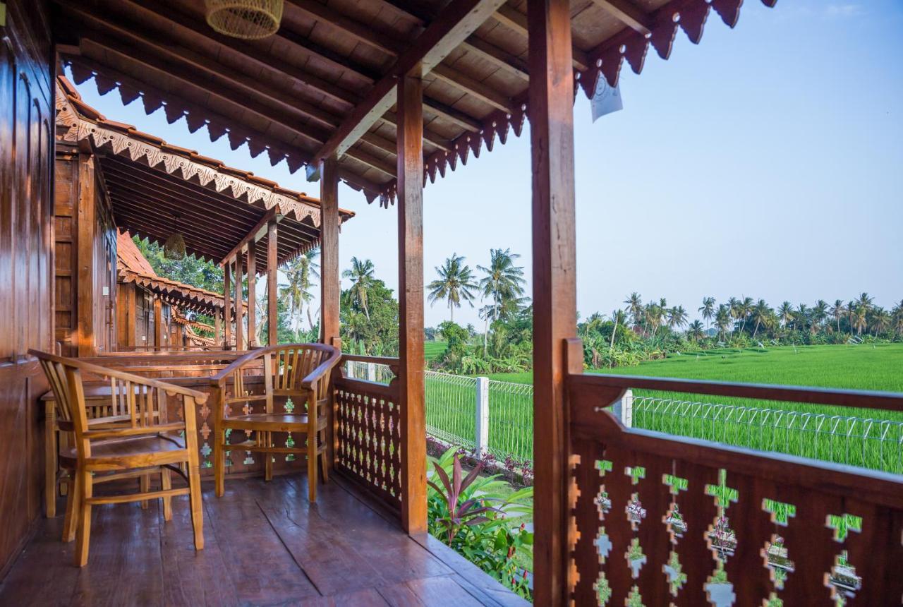 Victory Munggu Hotel Canggu  Exterior photo